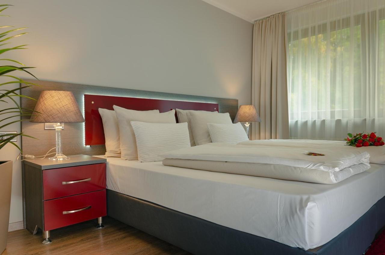 Waldhotel Sindelfingen Am Eichholz Kültér fotó