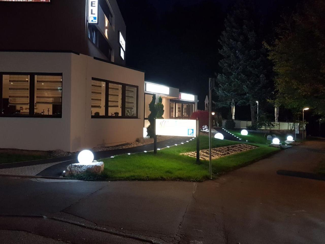 Waldhotel Sindelfingen Am Eichholz Kültér fotó